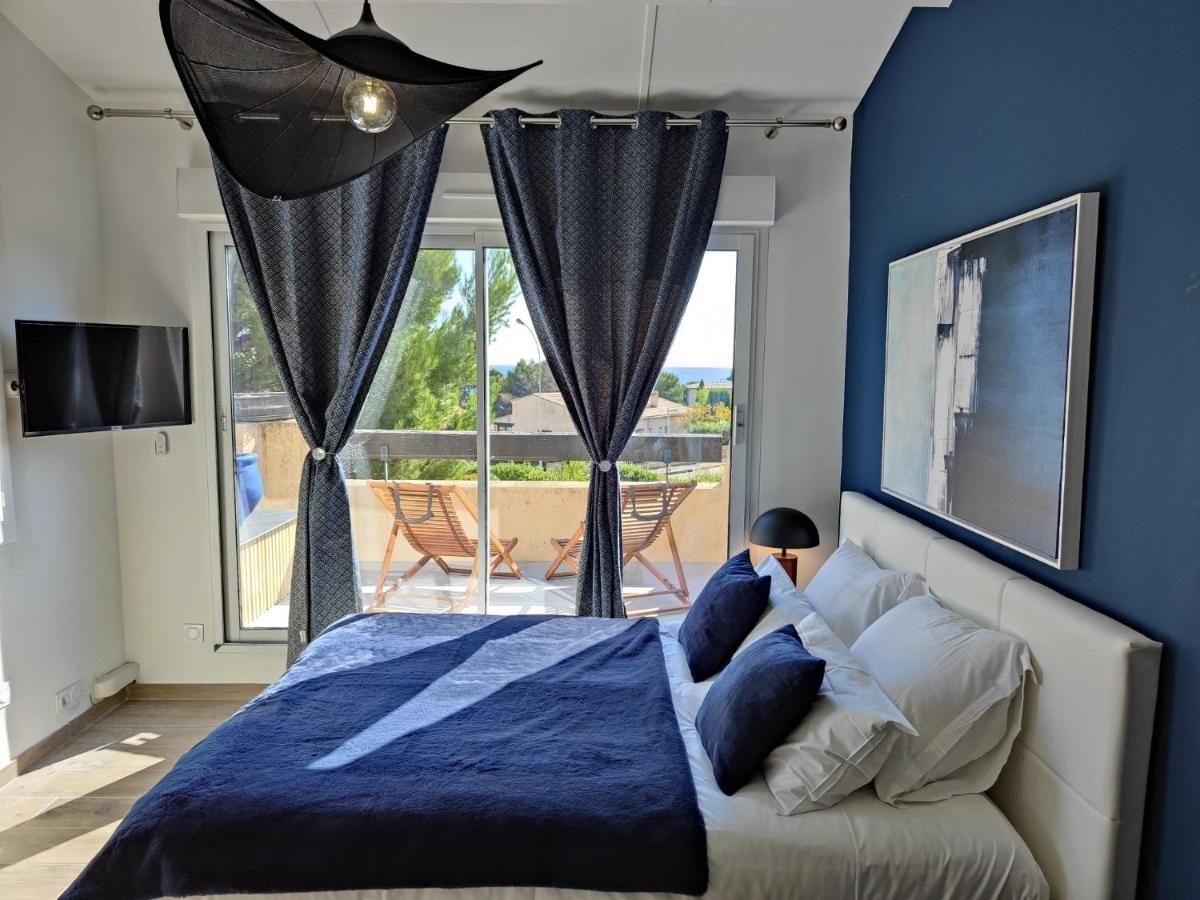 Suites Jm - Les Pins Marines - Jacuzzi & Vue Mer Бандол Екстериор снимка